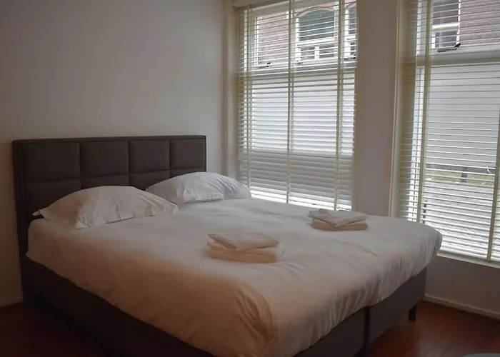 New 4p Renovated @best Location Jordaan Kro *