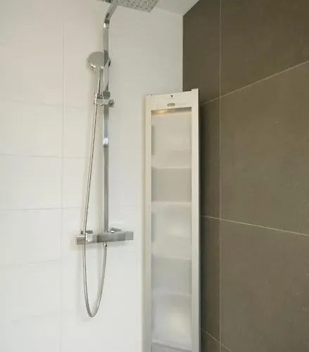 New 4p Renovated @best Location Jordaan