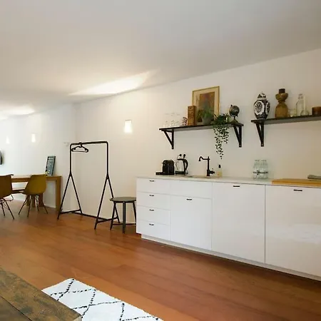 New 4p Renovated @best Location Jordaan