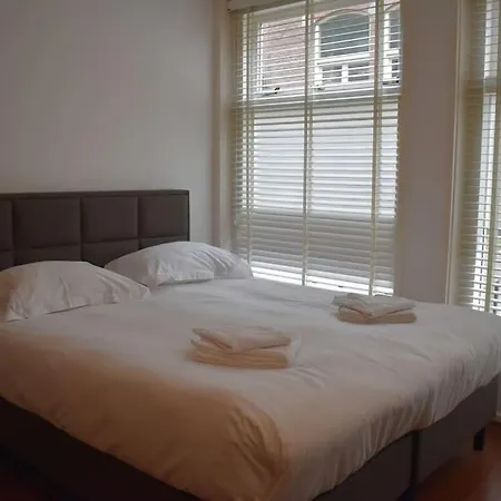 New 4p Renovated @best Location Jordaan Han/Misafirhane *